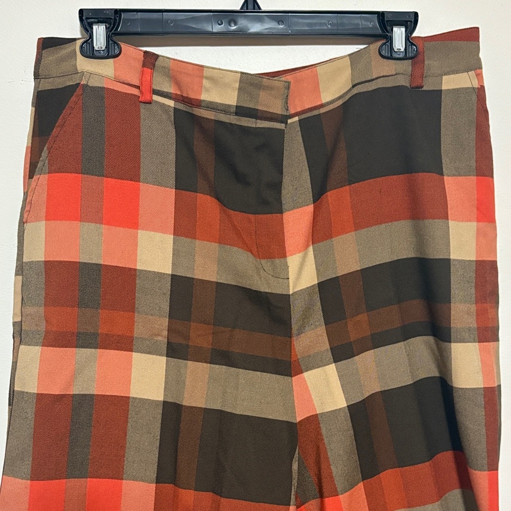 Plaid High-Waisted Pants wide leg.